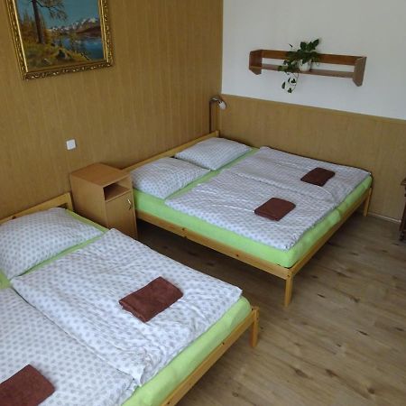 Ubytovani Dana Brentnerova Milovice  Exterior foto